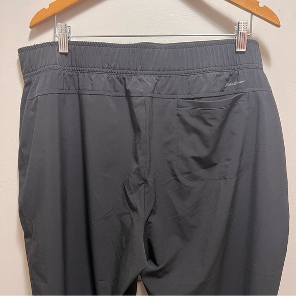 Eddie Bauer Black Lightweight Nylon Joggers Size XL - Picture 6 of 11